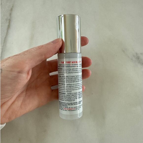 First Aid Beauty 0.3% Retinol Complex Serum 1 fl oz - Picture 2 of 2